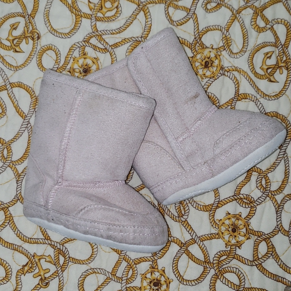 👶Adorable Pink Baby Boots